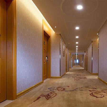 Vienna Hotel Foshan Lecong Furniture Mall Shunde Exterior foto